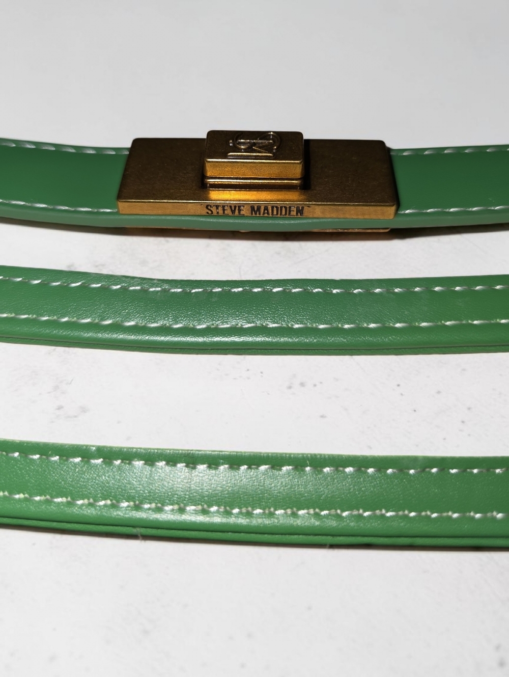 Steve Madden Green and Cream Canvas Wristlet with Gold Accent - Picture 4 of 5